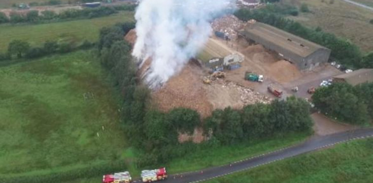 Planning decisions on wood recycling site deferred; Lidl warehouse expansion approved