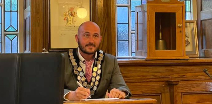 Mayor of Maesteg leaves Labour over the party’s “tribalism” and “sense of entitlement”