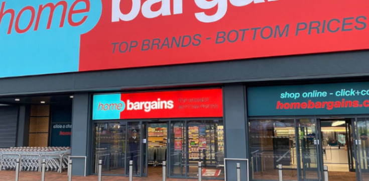 Concern over a wave of parking fines being issued at Bridgend store car park